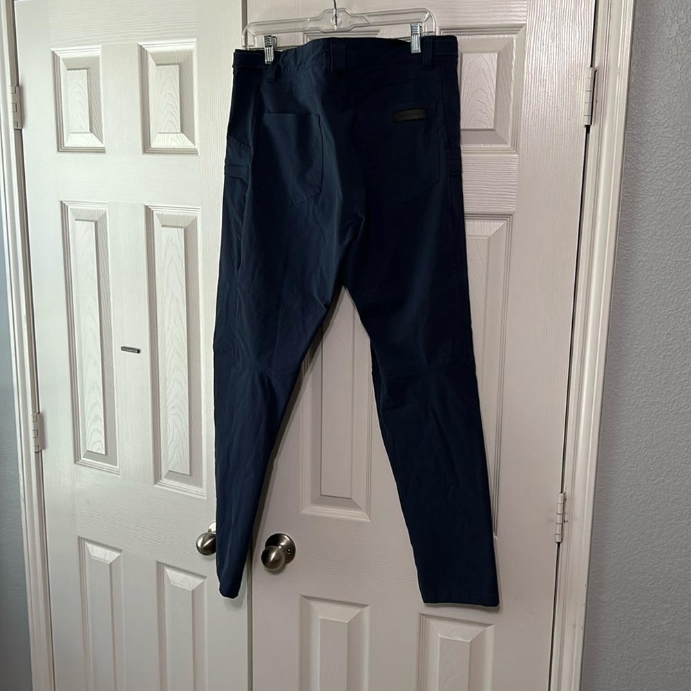 Ten Thousand Tactical Utility Pants - Size 34x31